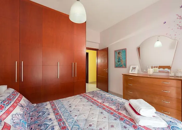 Greek Style Ground Floor Apartment & Pool