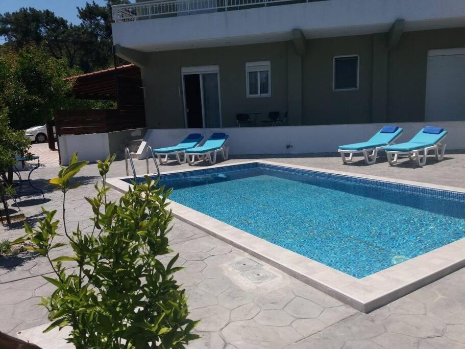 Greek Style Ground Floor & Pool *