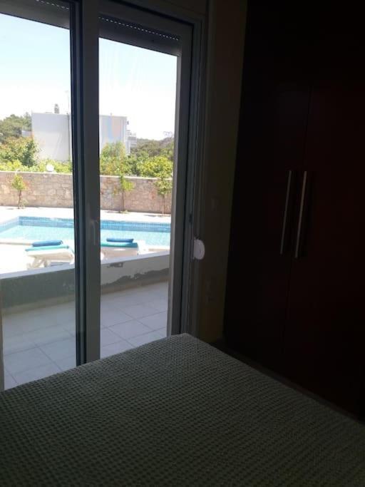 Greek Style Ground Floor & Pool Ialysos (Rhodes)
