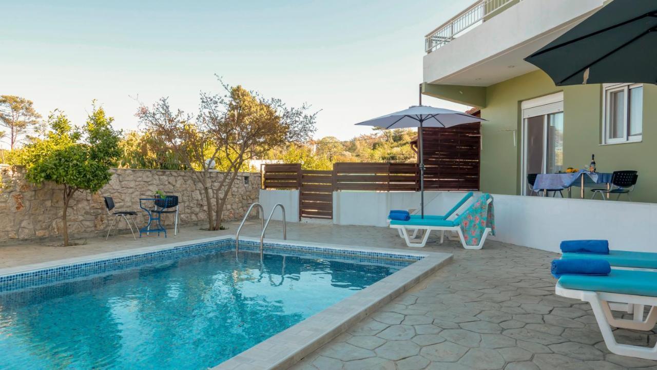 Greek Style Ground Floor & Pool Apartment Ialysos (Rhodes)